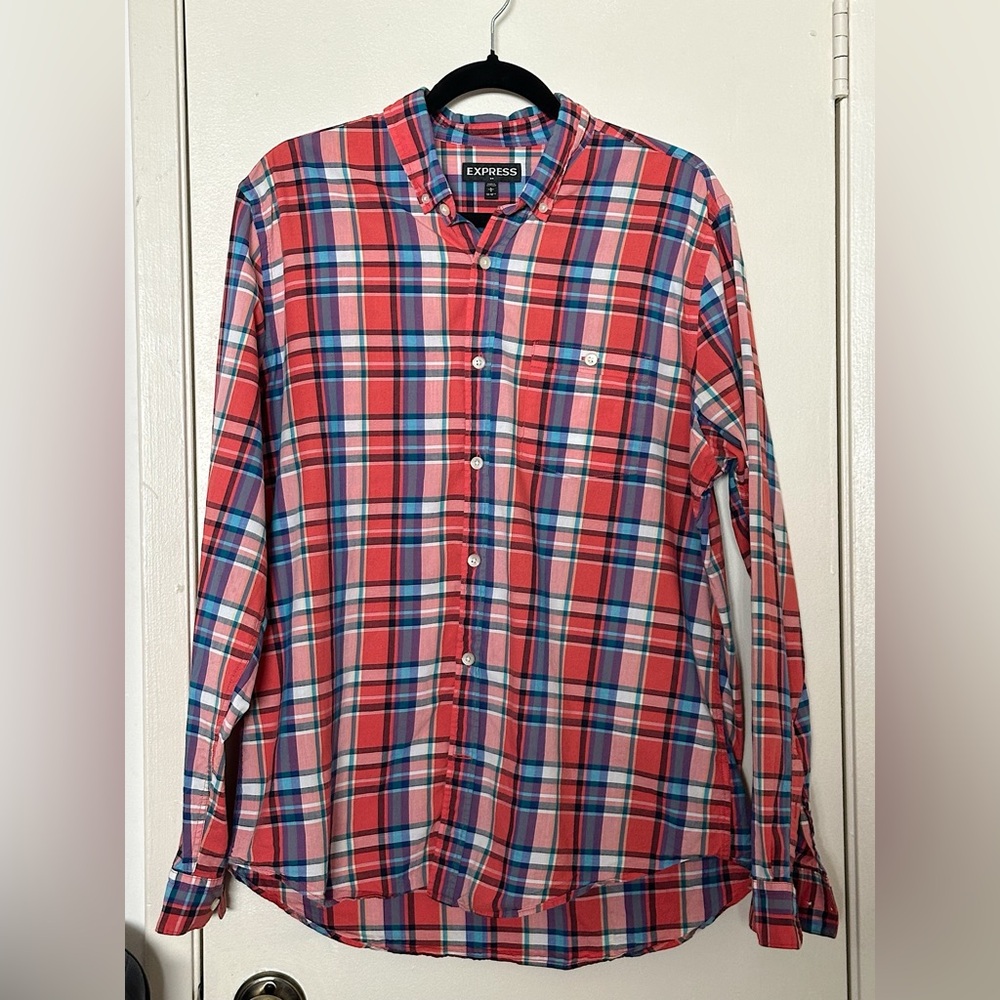 EXPRESS PLAID MEN’S BUTTON DOWN